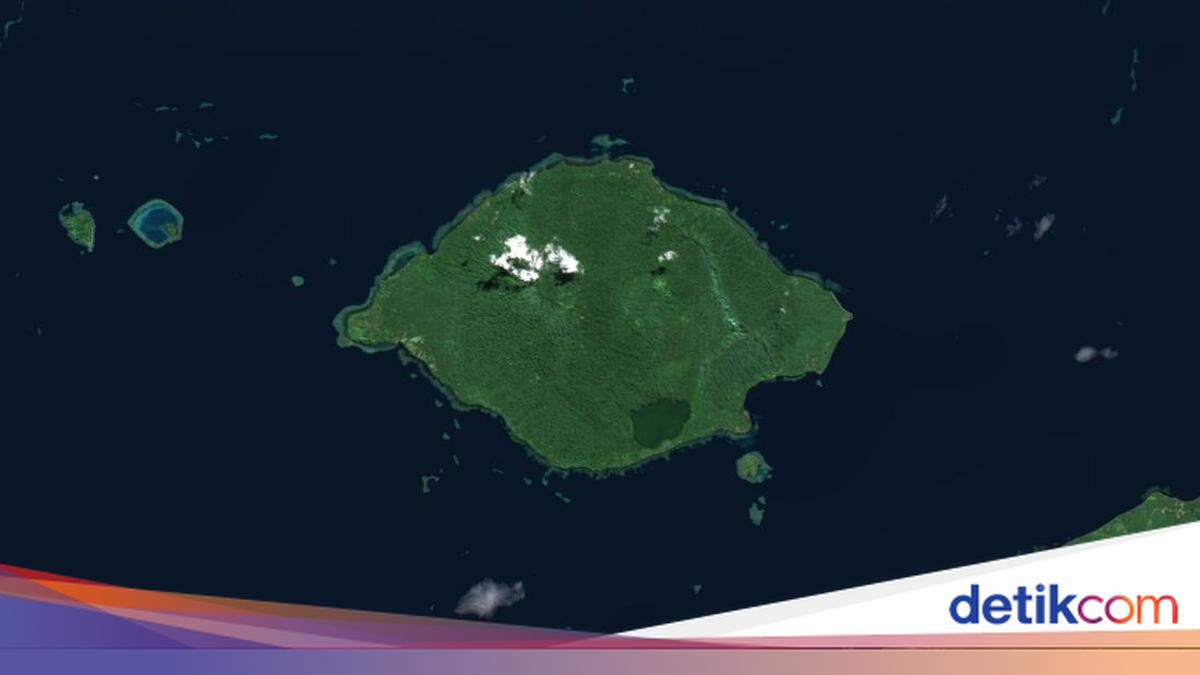 Gunung Api Bawah Laut di Papua Melahirkan Pulau Baru